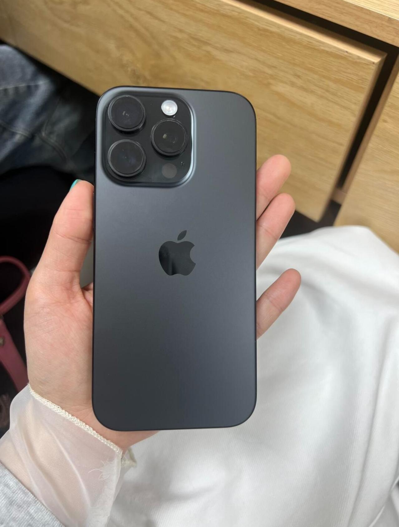 iPhone17Pro变化那么大，现在买16Pro是不是傻？前几天忍不了了