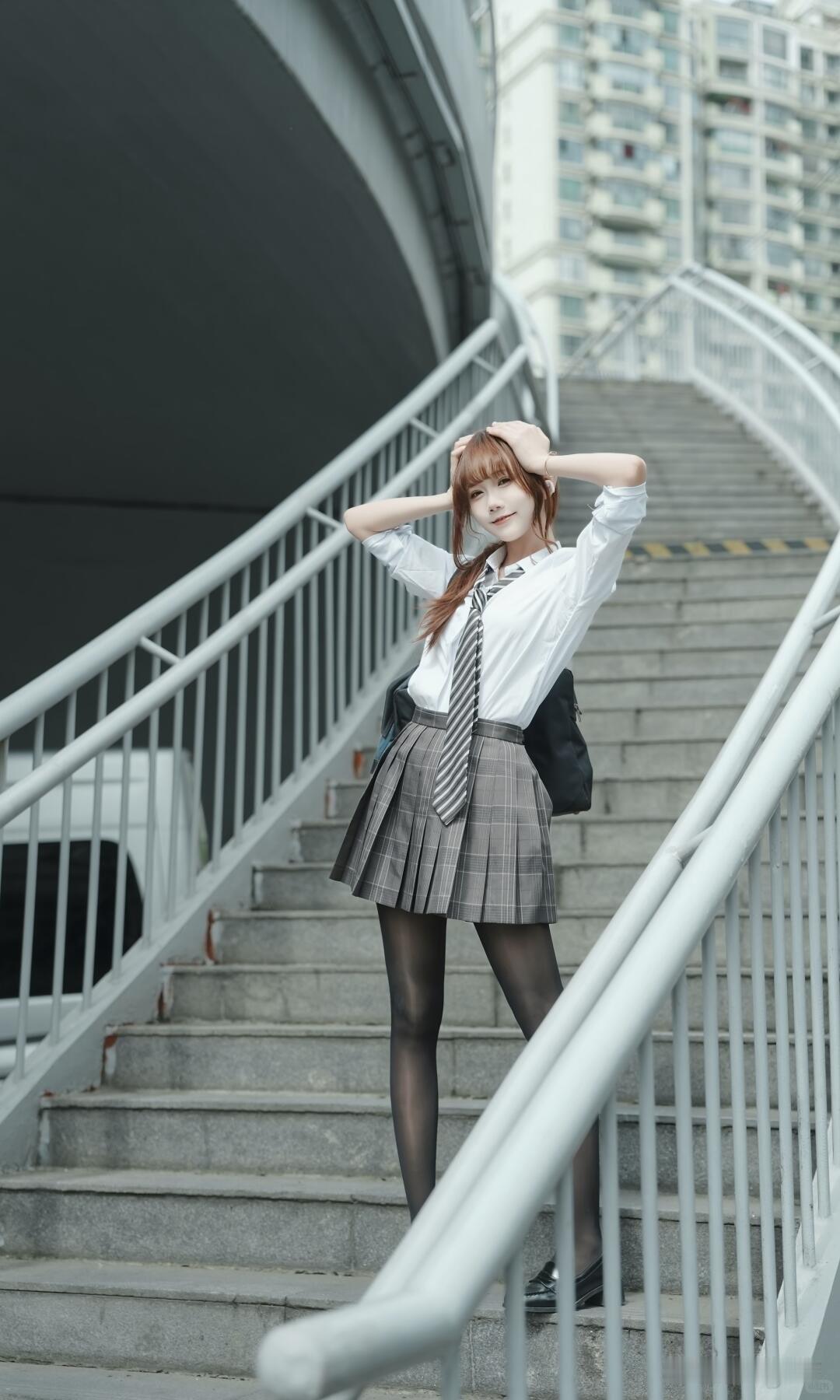 清新脱俗的女孩子是什么样子的呀