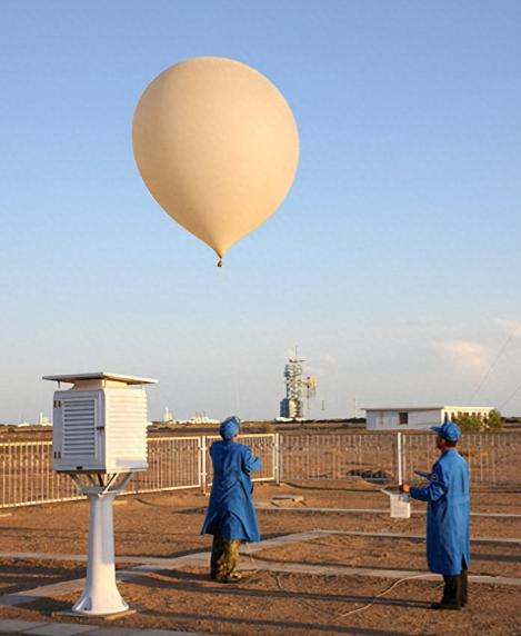 闯大祸！4500吨军火喂饱俄军？立陶宛逼欧盟出手，新战场信号拉满 麻烦看官老