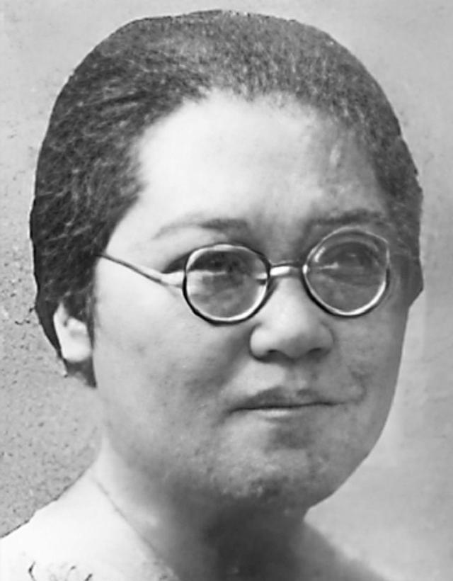 1918年,好色的张敬尧,看上了曾国藩的曾孙女,想仗势强娶。没想到一进门,女孩的