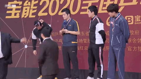 男乒重组教练组才是解决问题的关键，运动员开启淘汰模式。能者上，末尾淘汰制，像蔡振