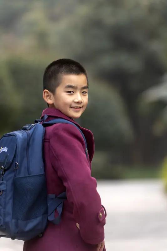 家长利用午餐时间进班打学生，挨打家长竟然投诉我这个班主任，我的血压一下高到170