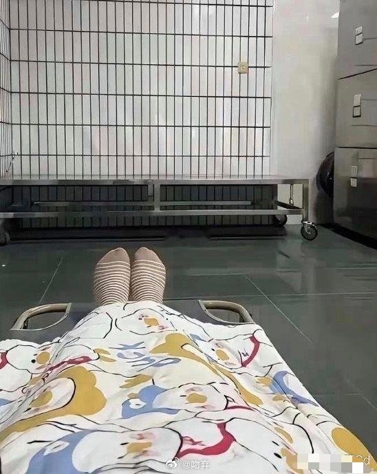 兄弟们，一天900块的活儿，换你你愿意干吗？