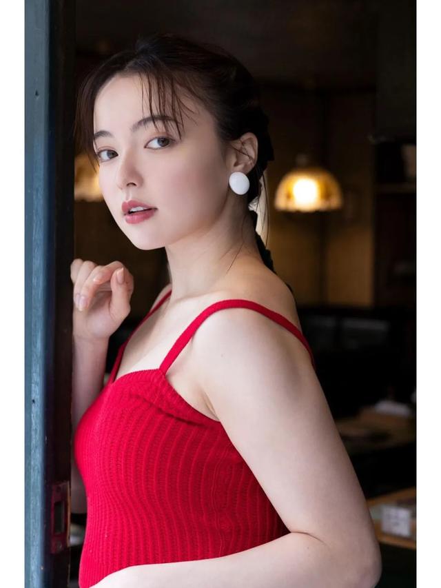 日系写真美图|No.859坂卷有纱「美貌の裏の”狂気”」