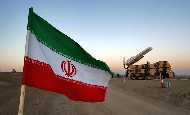 特朗普刚喊完推迟打击，美以战机就趁夜色动手了！谁能想到，这出阴险的缓兵之计，换来