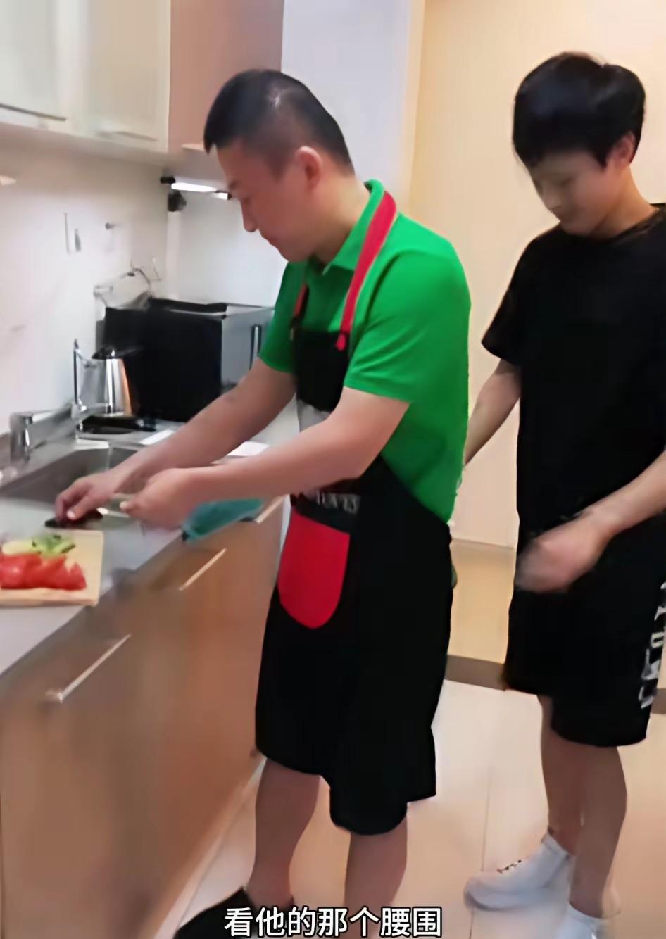这次证实了，马琳果然有菜谱！马琳作为女队主教练，和高远关系倒是不错，他说请