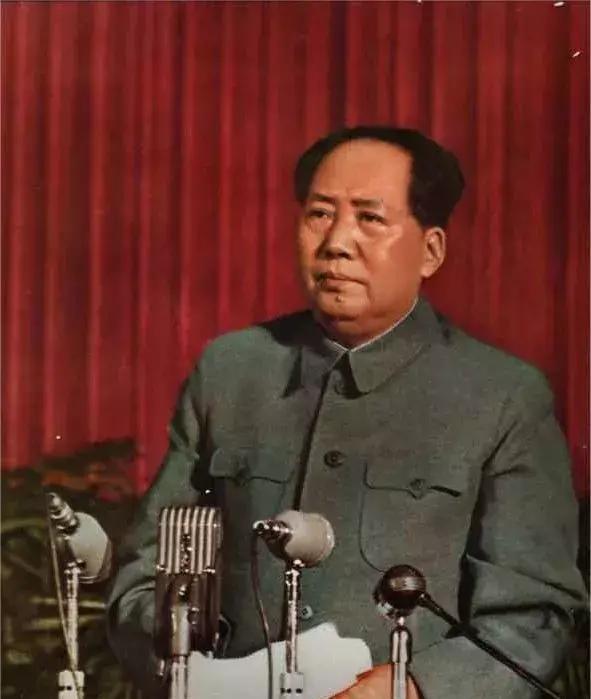 中国有句俗话是“人之将死，其言也善”，运动结束后，一股浊流无情的冲击了开国领袖毛