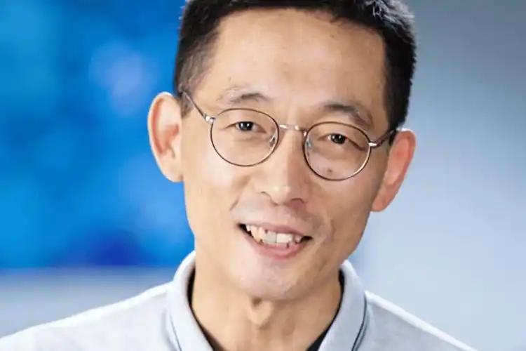 “中国科学院院士”施一公曾抛出惊人言论：“清华70%至80%的高考状元去哪儿了