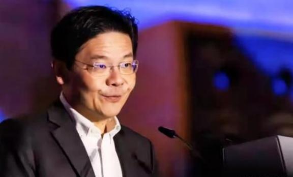 新加坡总理终于尝到了苦果！台湾名嘴唐湘龙：新加坡总理黄循财站队日本，别说东南亚华