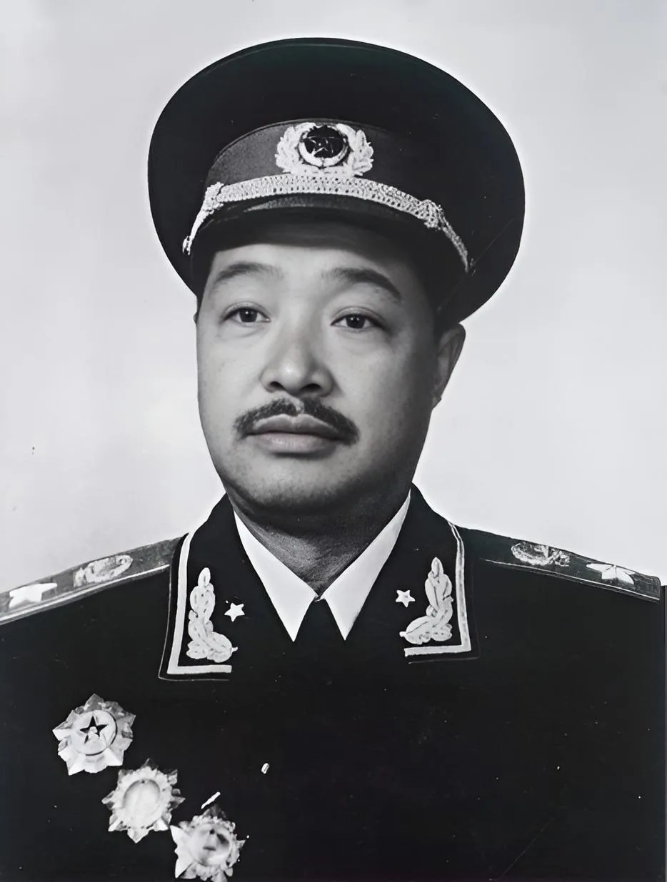 1945年8月，日本刚投降没几天，毛泽东就给贺龙下了死命令：“赶紧拿下太原，控制