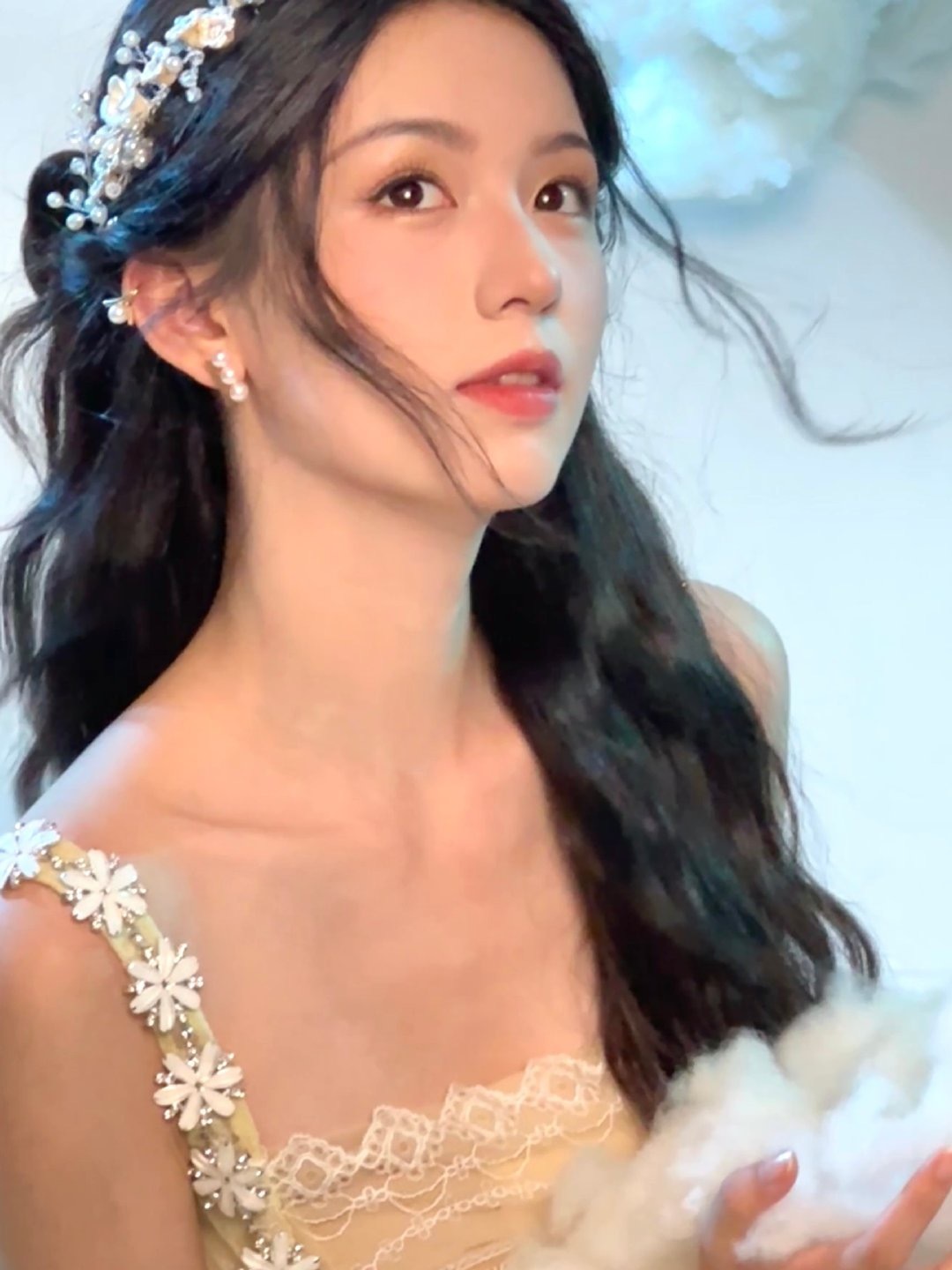 花间神女周也，太美的脸​​​