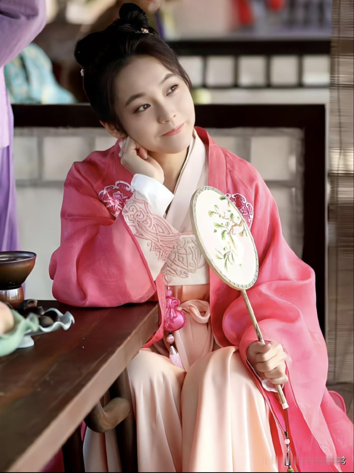 知否：你有没有发现，盛家四个兰，为何唯独如兰没有婚礼？难道是因为如兰是唯一下