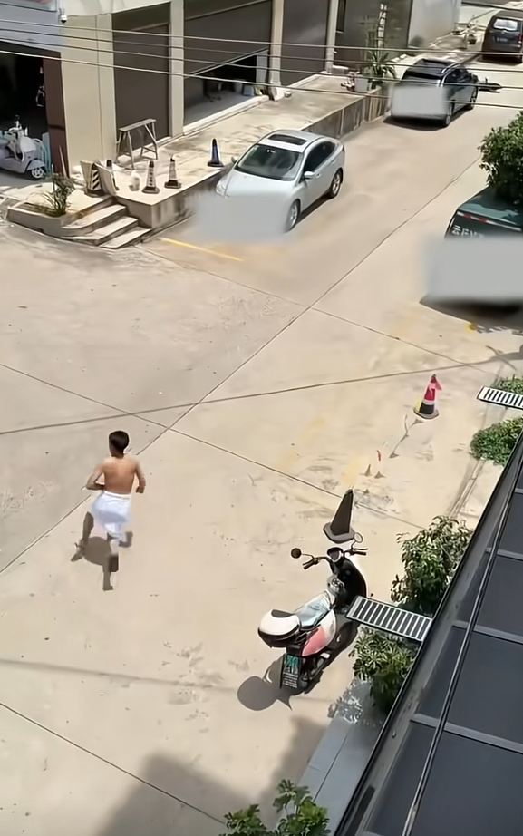 跑啥呢？吃完饭再走呗！