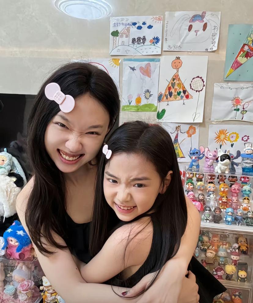 董璇+高云翔＝管乐他们的女儿小酒窝和喜剧演员管乐超级像大家都说管乐自己都生不