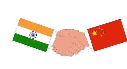 印度裔某大学教授曾发表称，中印两国不可能成为朋友，想要和解只有一种可能，那就是印