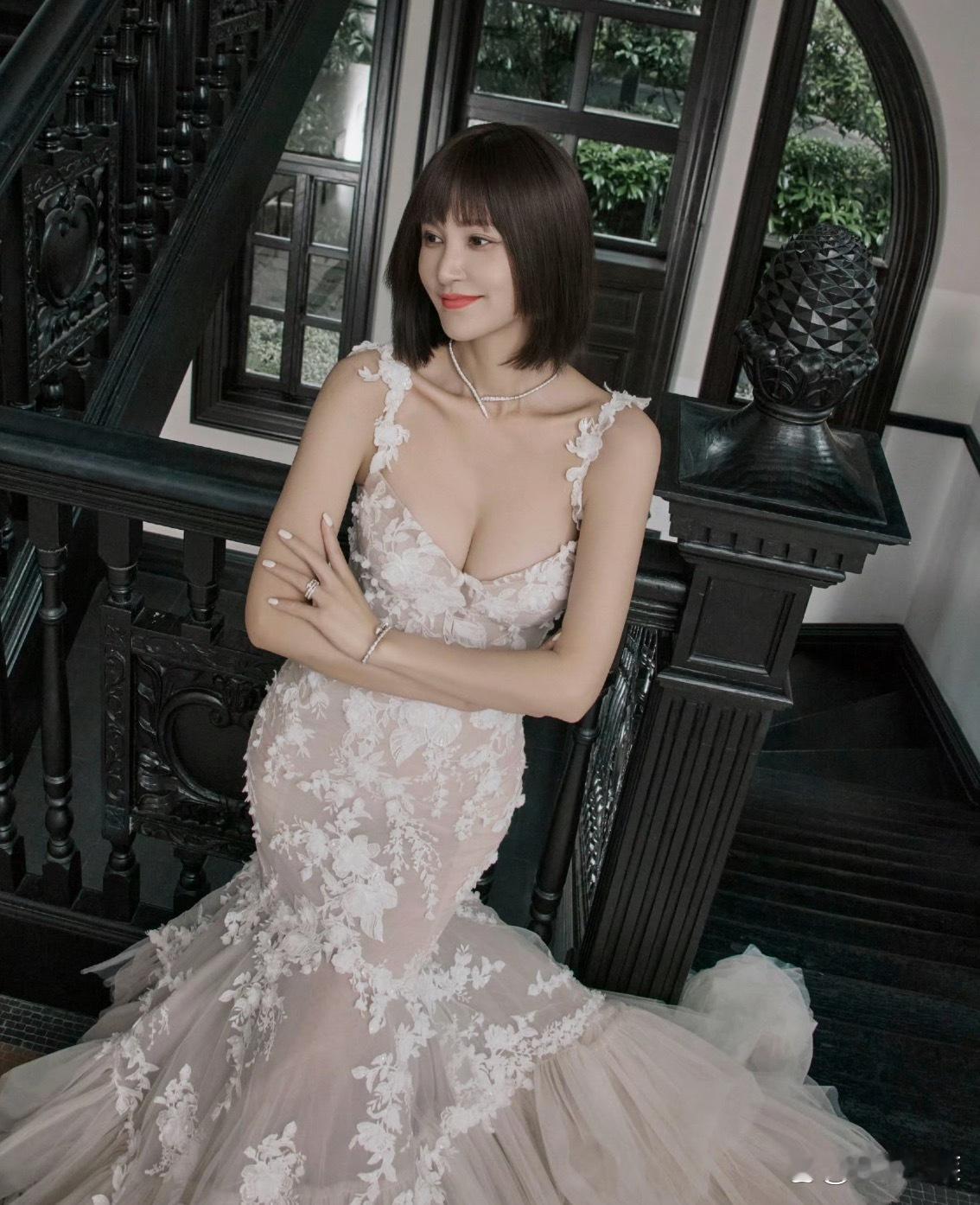 女神结婚照！不知不觉，袁弘和张歆艺结婚竟然已经十年了​​​