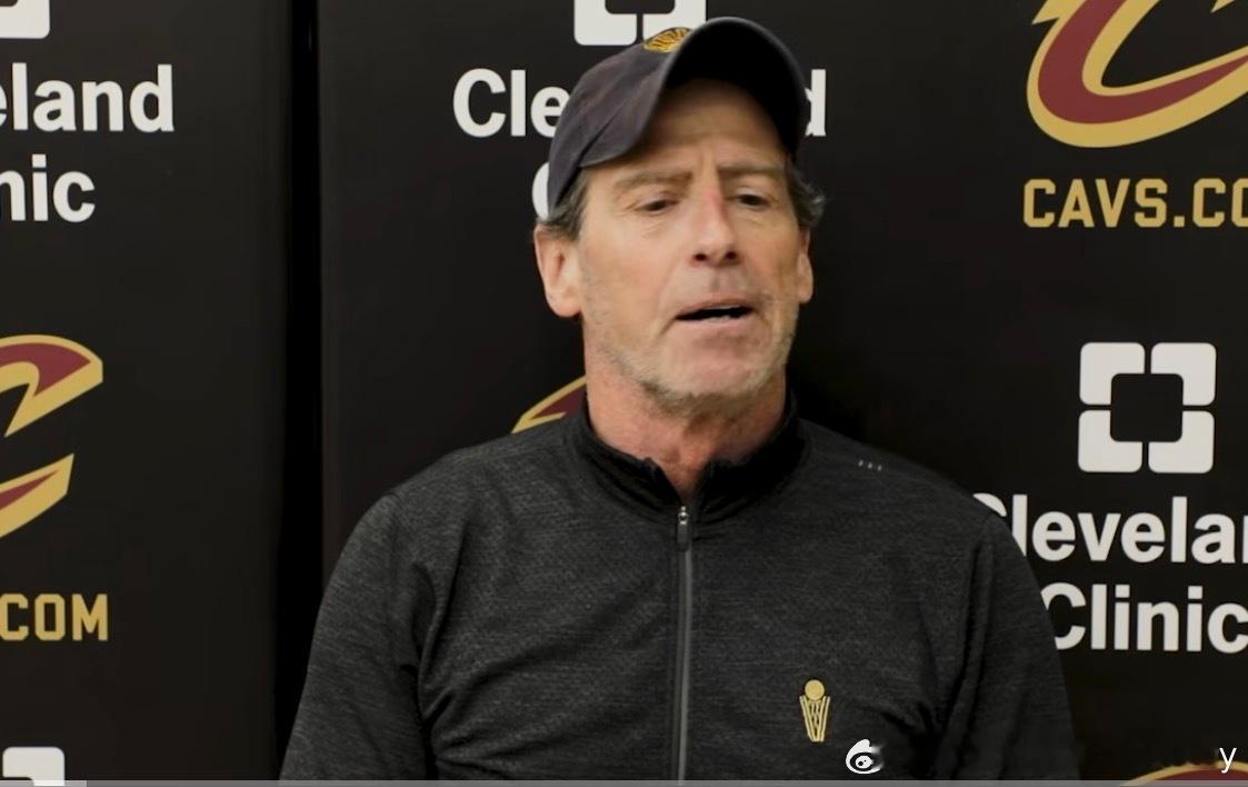 阿特金森：哈登今天训练完之后又加练了，他练的内容，都是针对对手在个人层面怎么防他