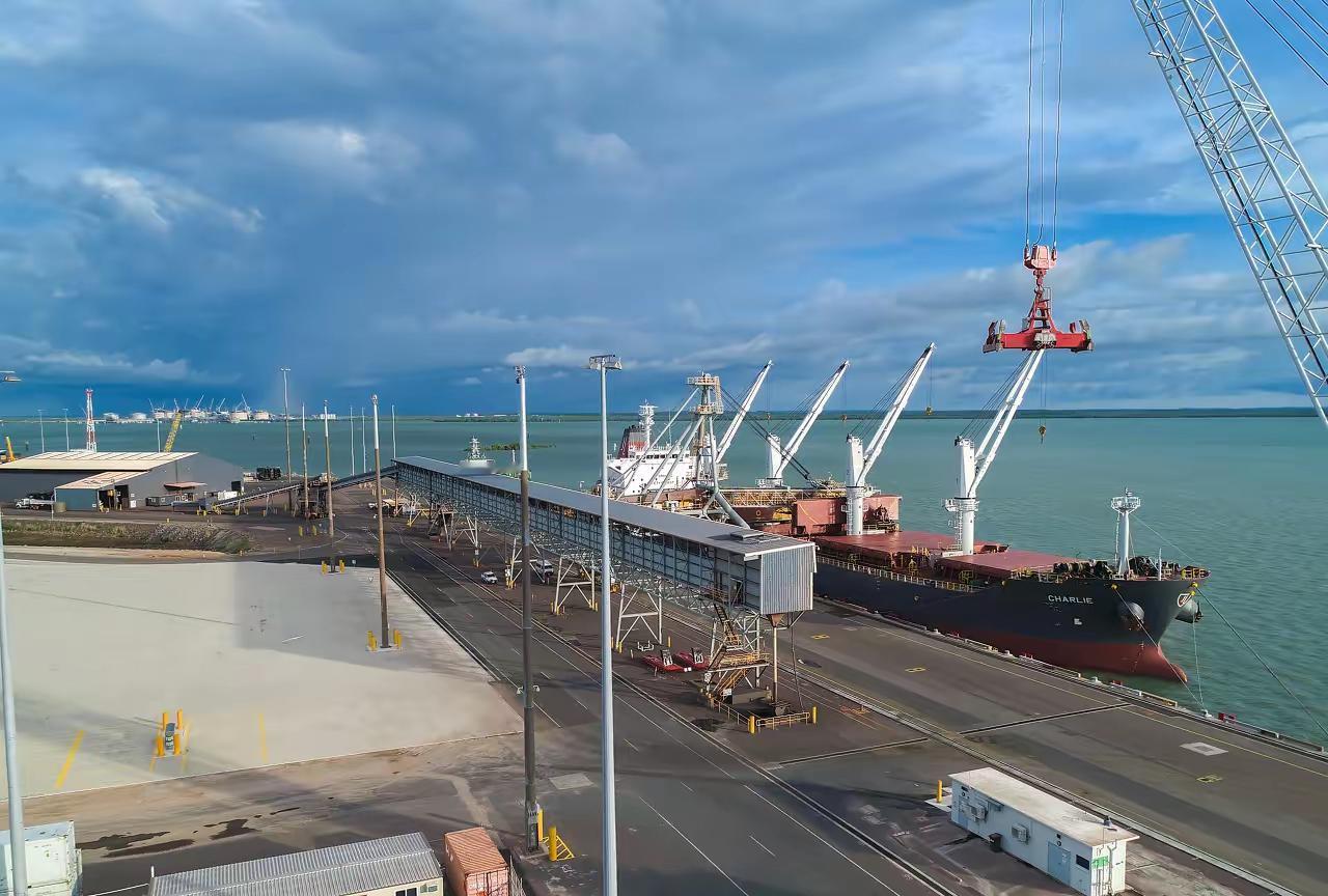 “翻译翻译，什么叫强制收回？”北京这一句反问，直接把堪培拉那帮政客问懵了。想