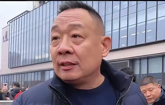 发现个挺有意思的现象：凡是给胖东来供货的商家，不管之前销量多大、人脉多广、路子多