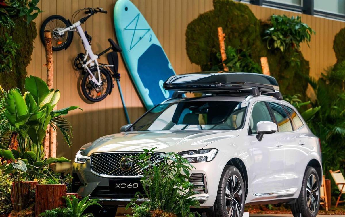 XC60T8价格这跳水幅度，简直让老车主想唱“背刺”情歌。当年妥妥40万级的体