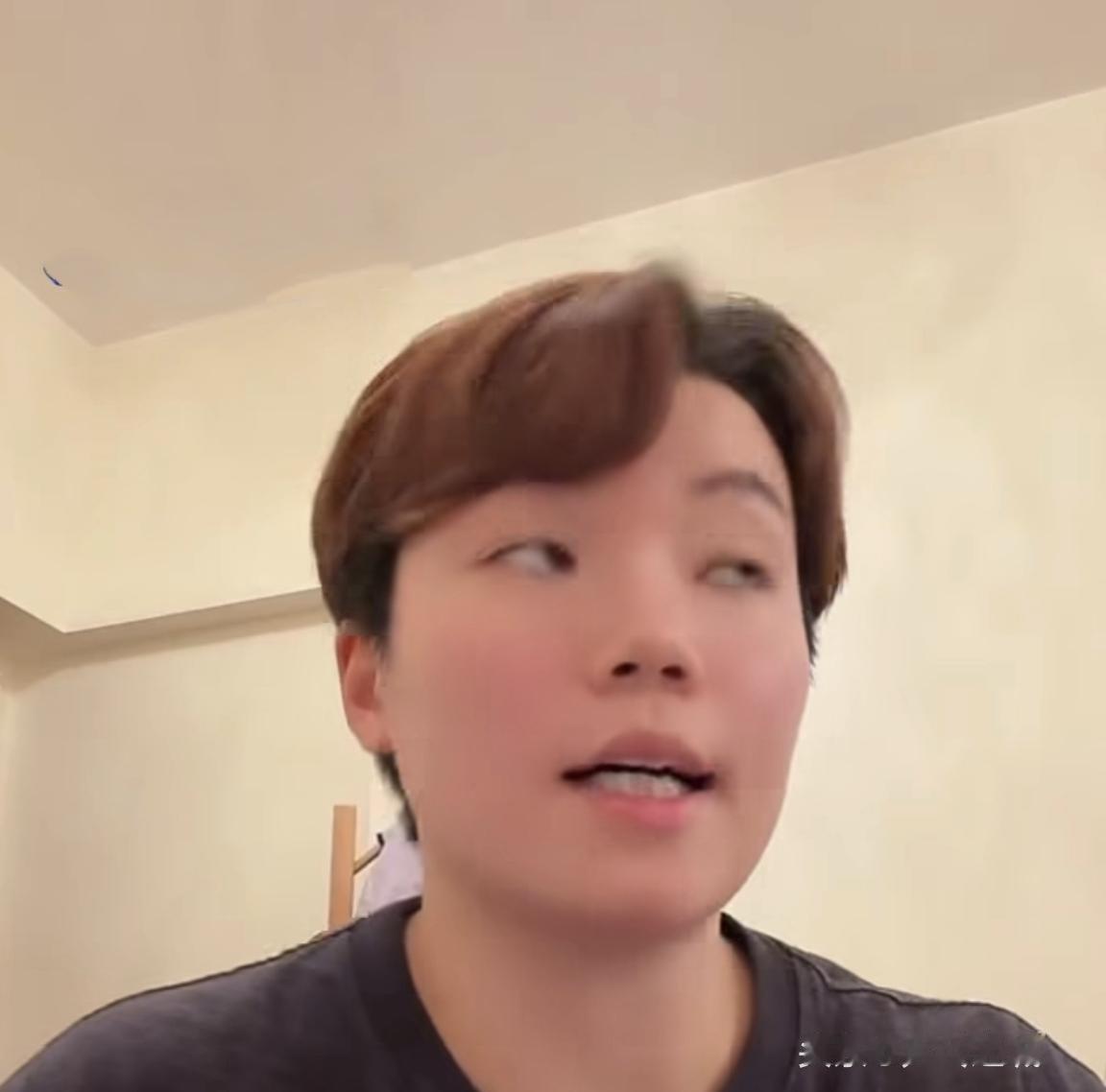 杜凯琹：亚运会我身兼四项：单打、女双、团体、混双。吴咏琳不打单打，单打另一个名额
