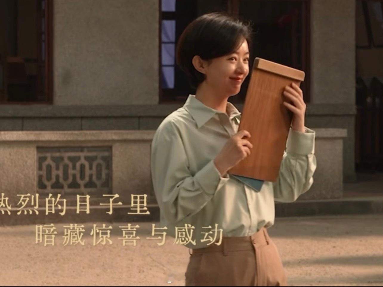 赵丽颖造城者杀青现场哭了要被赵丽颖的真诚给圈粉了，赵丽颖、黄晓明新剧《造城者》杀