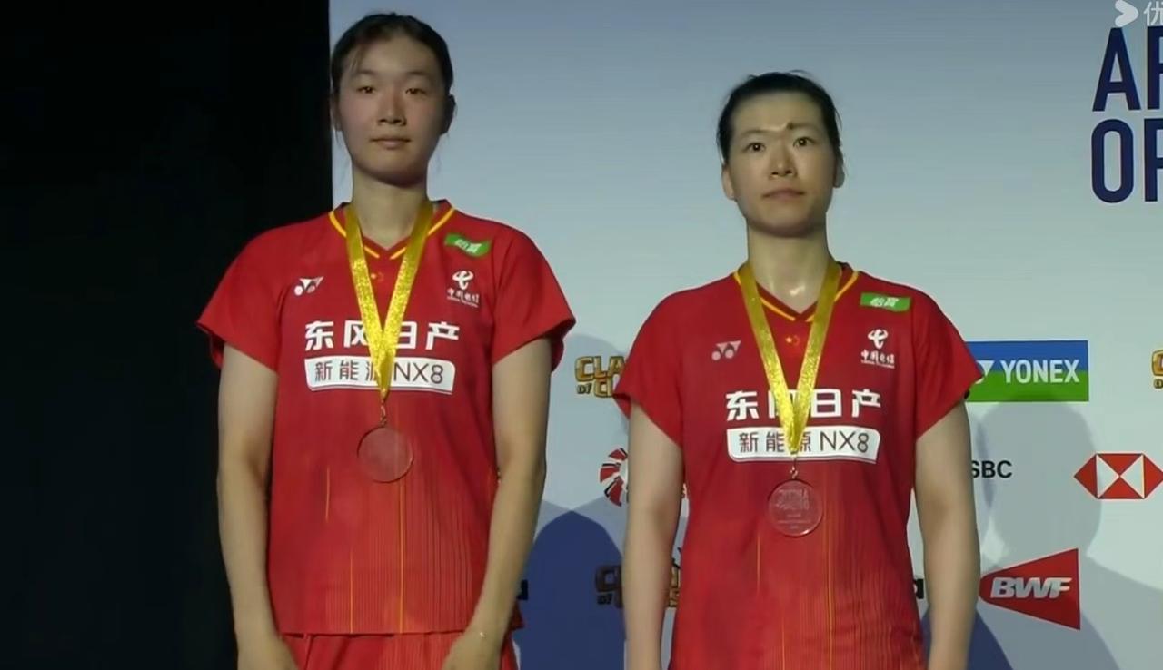刚刚结束了一场北极羽毛球公开赛女双决赛，囯羽女双新组合陈樊淑湉/罗徐敏，配合默契