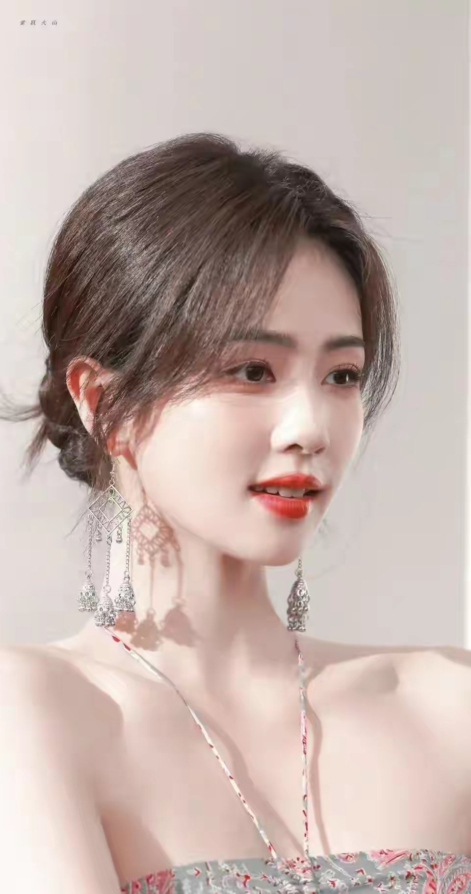 白鹿hi6莫离剧宣路透掉粉20万仍断层第一！白鹿四剧破万稳坐95后顶流内娱的饭圈