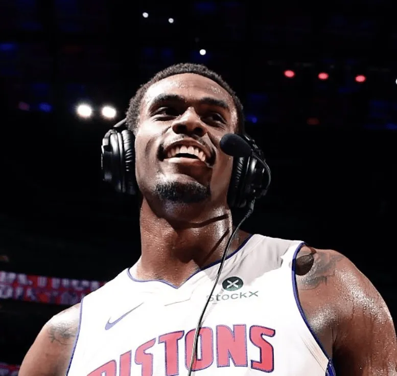 据活塞记者OmariSankofa报道，杰伦-杜伦将在今年夏天获得与活塞签下一