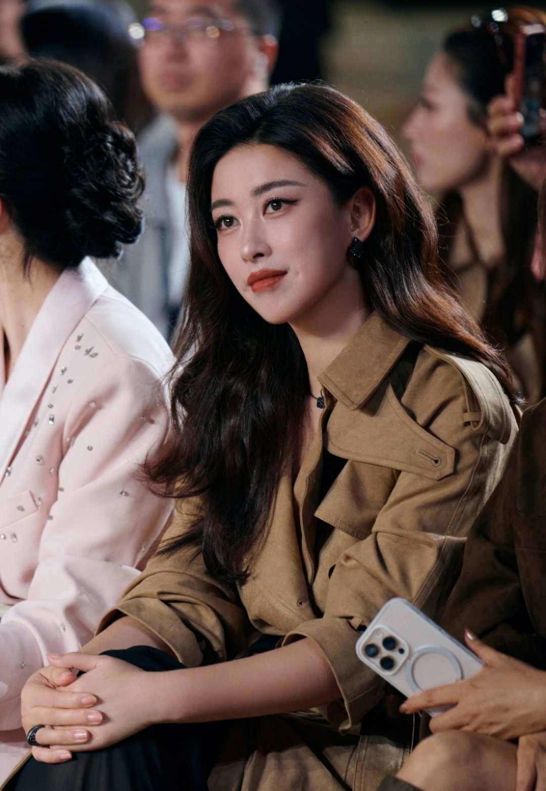 朱珠啊啊啊啊姐姐怎么能美成这样！！！美的发光[哭哭][哭哭][哭哭]