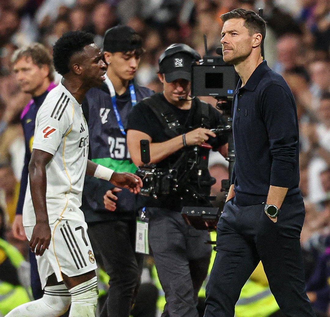 RomainMolina：皇马目前的主要矛盾点在于威尼修斯及其团队，他的团队一