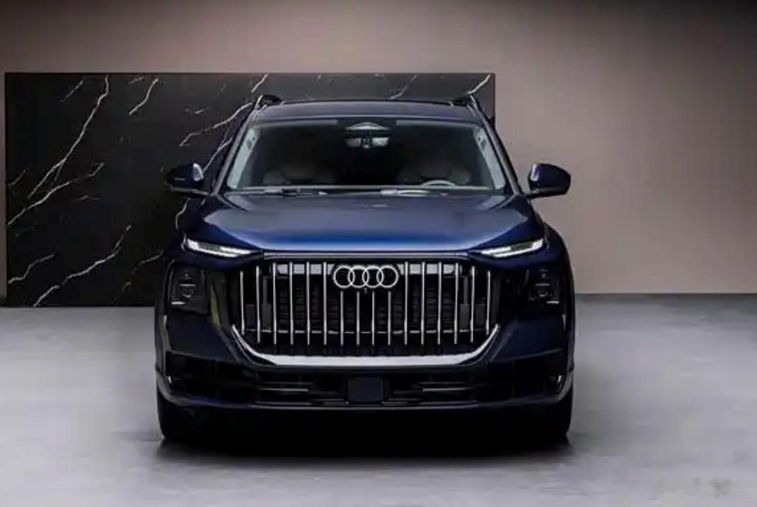 奥迪全新全尺寸旗舰SUV Q9正式亮相，车身尺寸5310*2210*1...