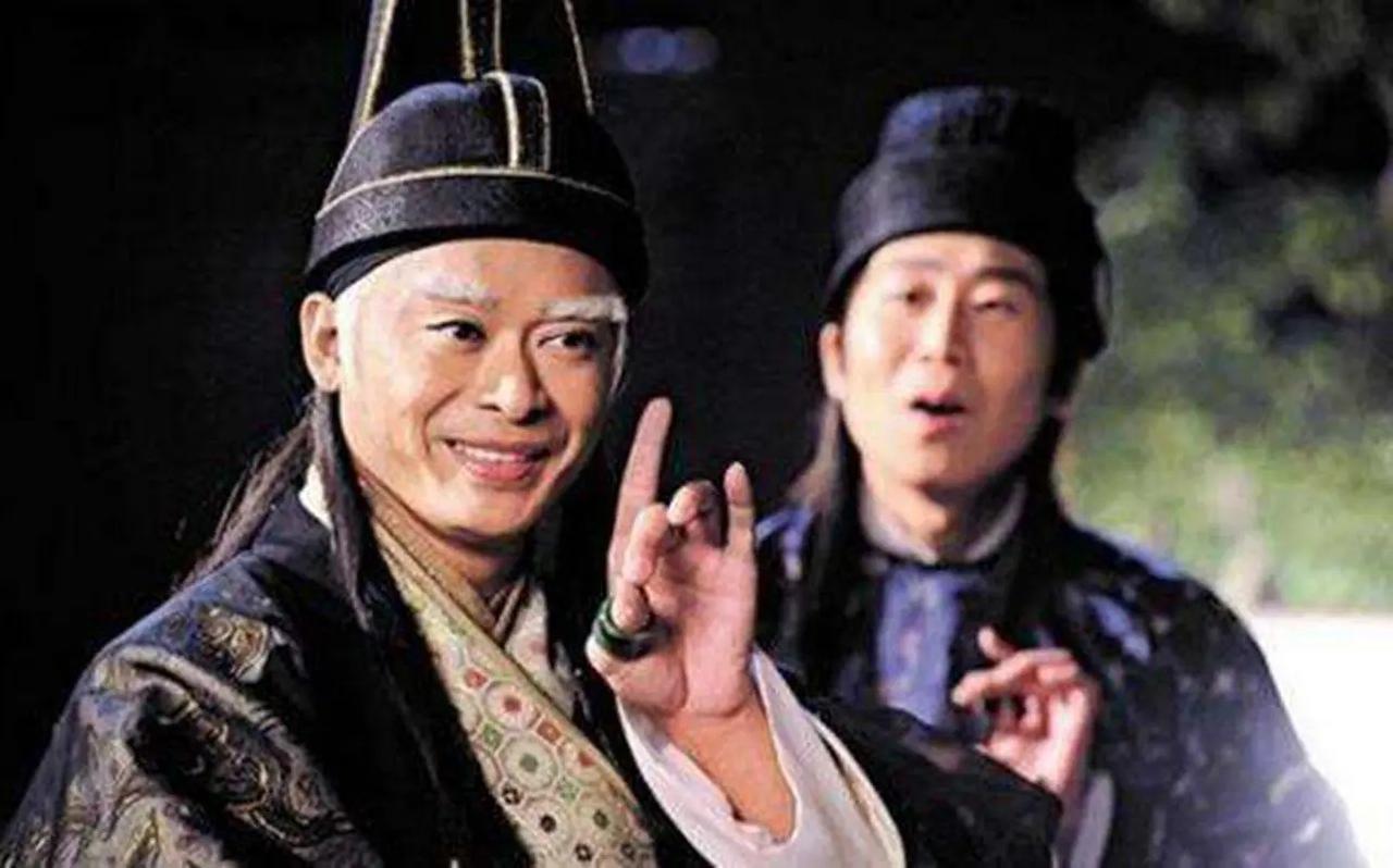 因为《笑傲江湖》的具体时代没有说明，所以大家都在猜测，现在一般认为是在明朝中期以