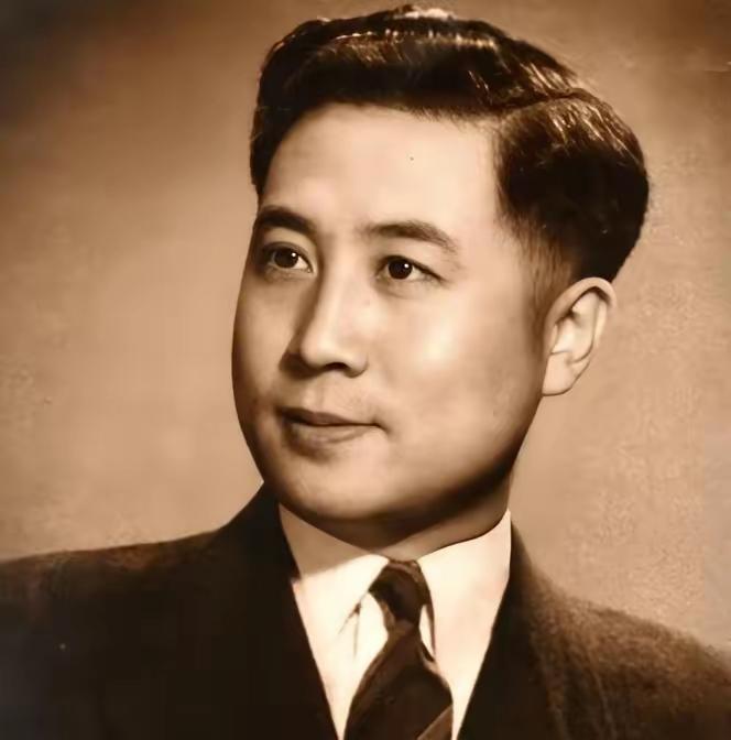 1949年4月，南京下关的国民党首都监狱里，一桩奇迹正在酝酿。监狱的高墙外