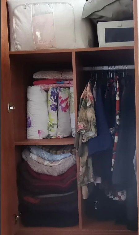 在儿子家带孙子三年，孙子读一年级了我准备回农村老家，儿媳妇给我装上了一包亲家不穿