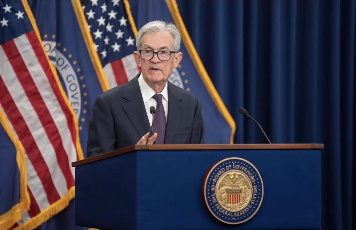 美国降关税盼中国客户回归？晚了！信任碎了就再也粘不回美国把对华关税从145%