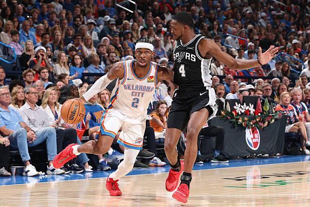 今天NBA圣诞大战，没看的都来这圣诞大战进行了5场比赛：尼克斯(1