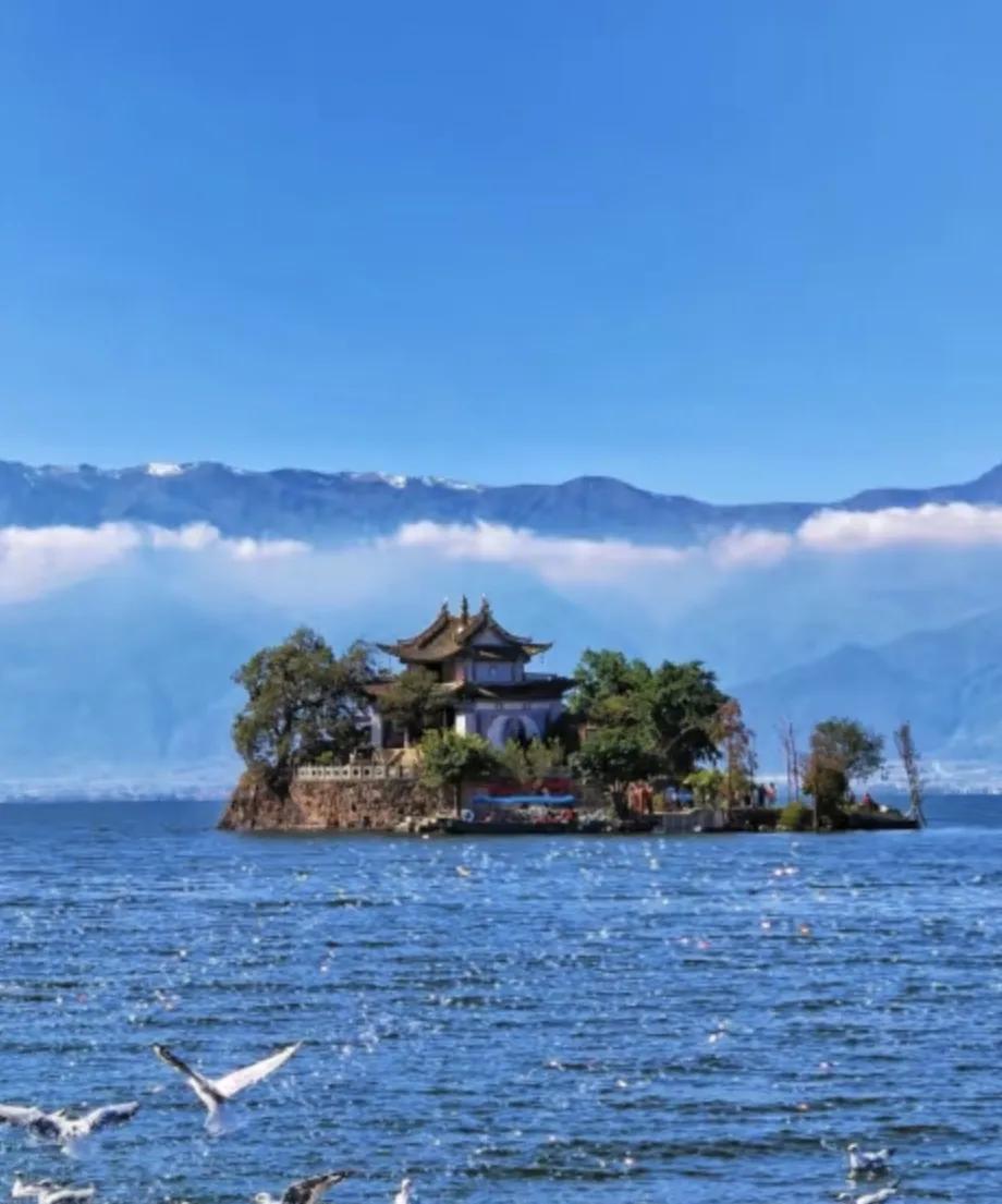 60岁，出发云南，我终于明白：穷游富游，不如少年游！这些年，一直在忙工作忙孩子