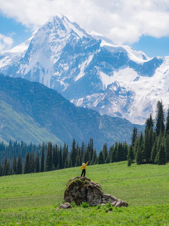 晴天的夏塔，绝对是新疆封神的存在🏔️
