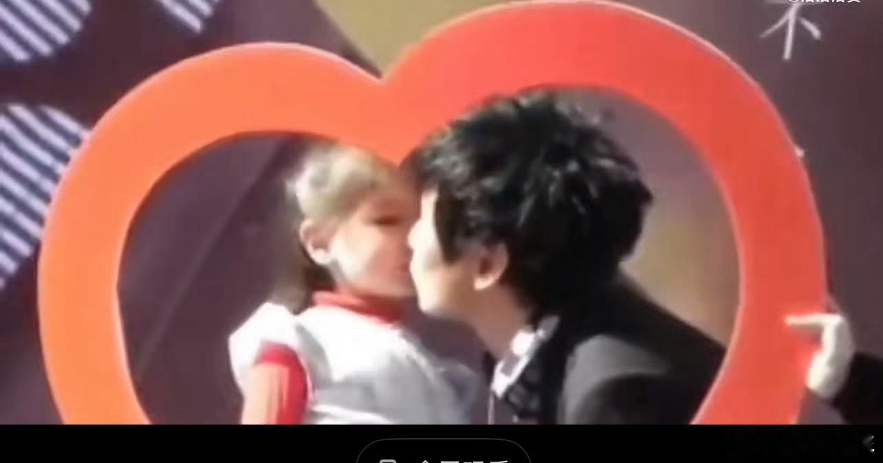 确实看着不太舒服