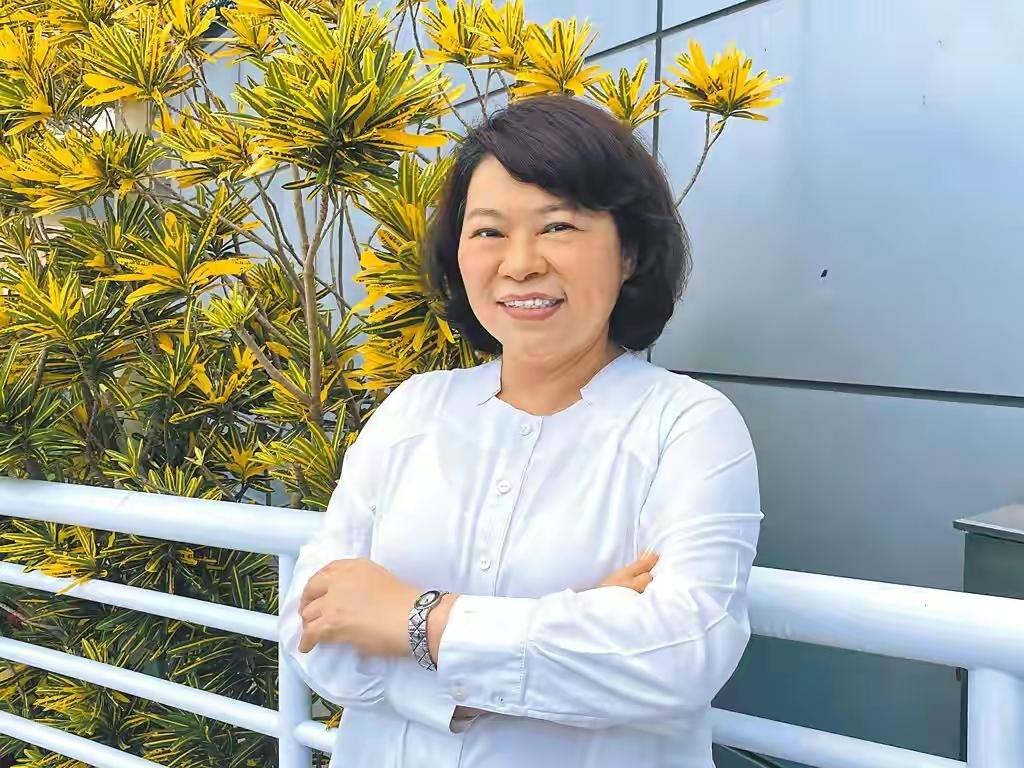 黄敏惠这个女人施政这么好，为啥蓝营在嘉义找不到接班人？台中国时报最新公布的“