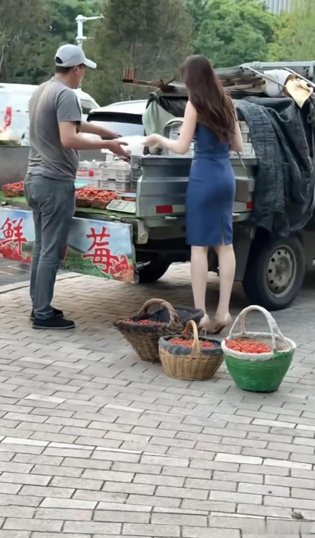 别人垂涎三尺，我是垂涎九尺