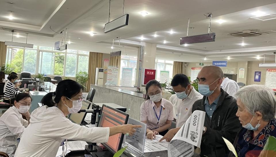 人社部放大招：“退休预服务”来了！说白了就是你离法定退休年龄不到一年的时候，社保