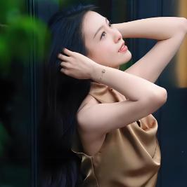 一段醍醐灌顶的话：“如果你跟伴侣倾诉委屈，他的第一反应不是心疼，不是理解，
