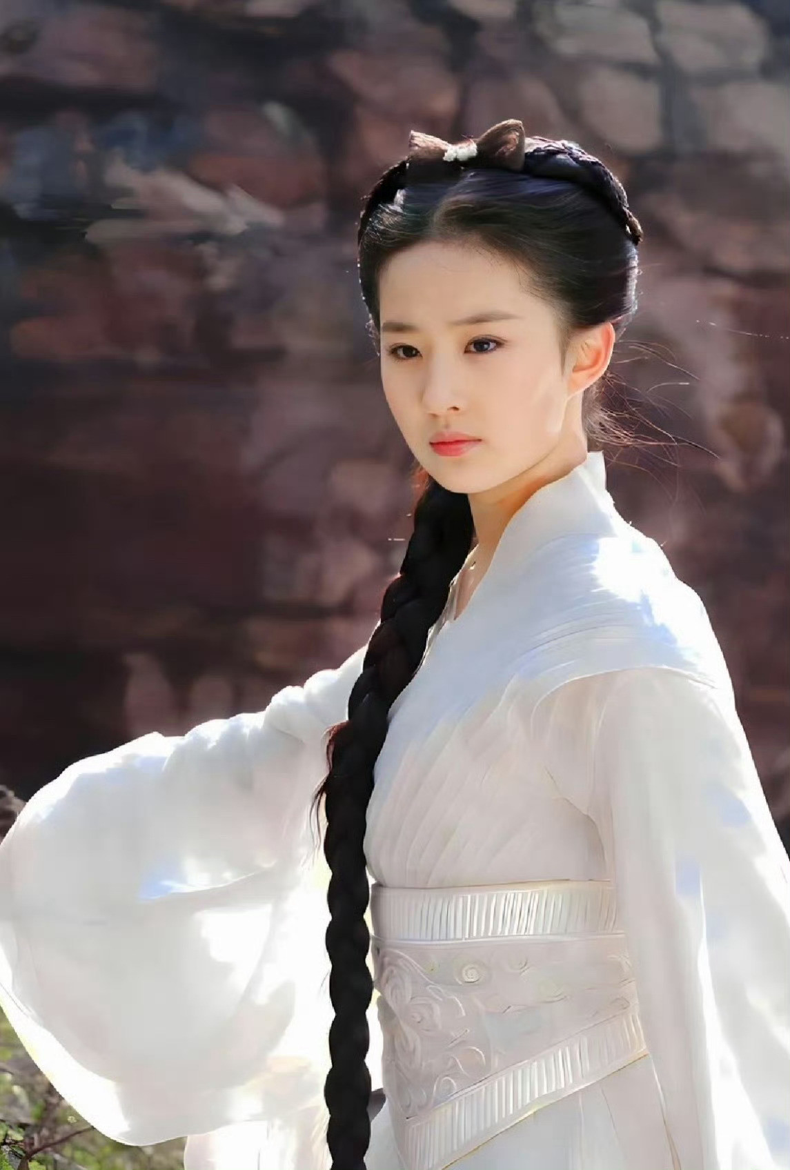 一些内娱女明星编麻花辫的样子