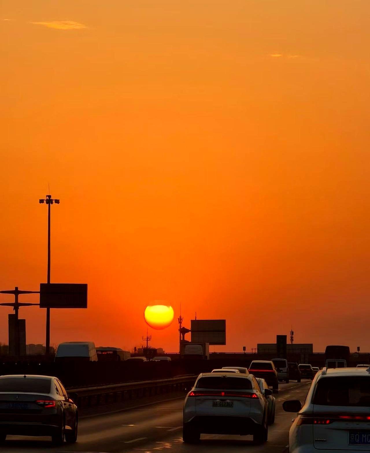 你说彩礼48万、全款房、车子五金一样不能少，这婚还能结吗？我堂弟37岁，女朋友