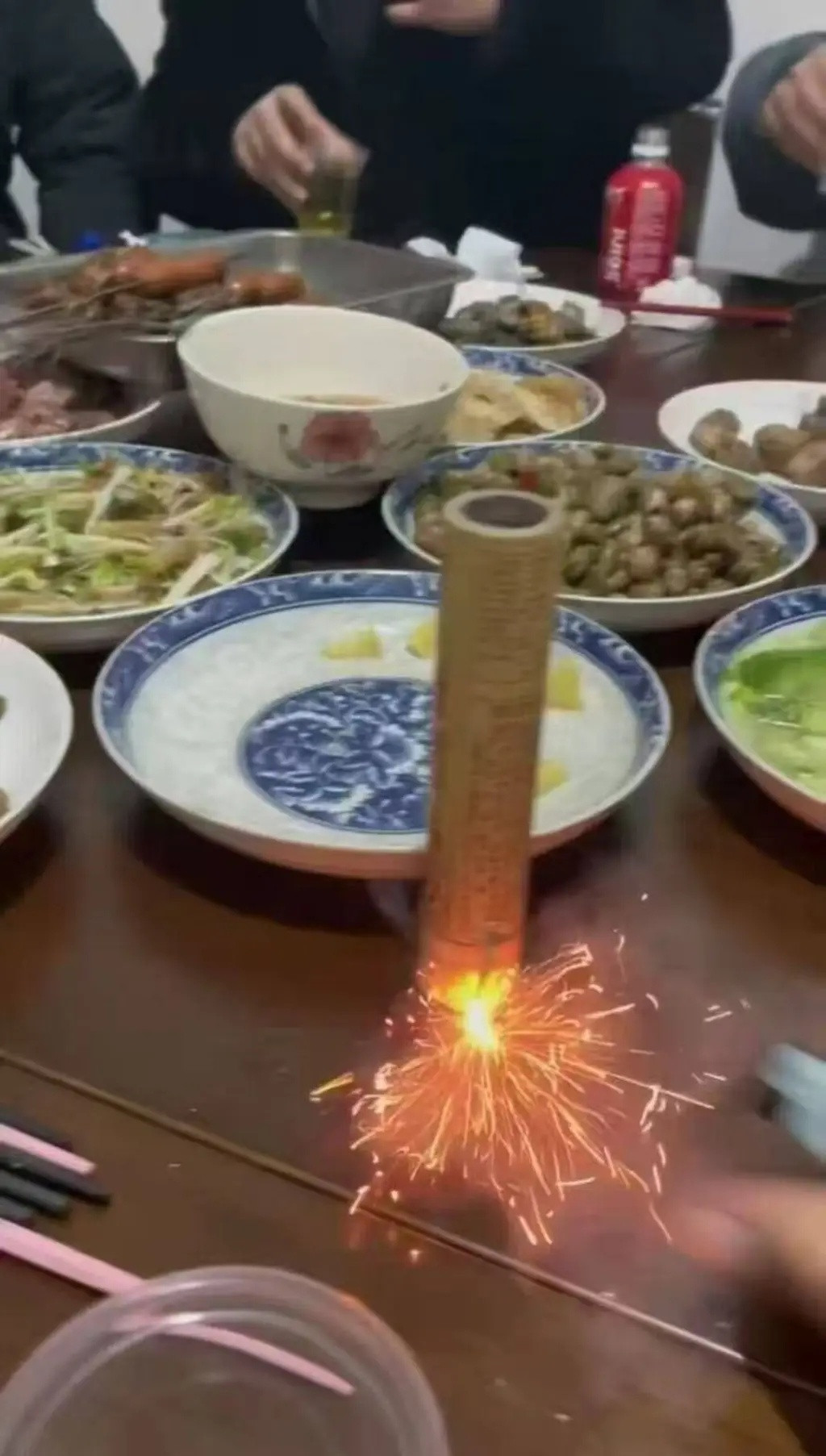 车若初见你们先吃吧，我撤退了