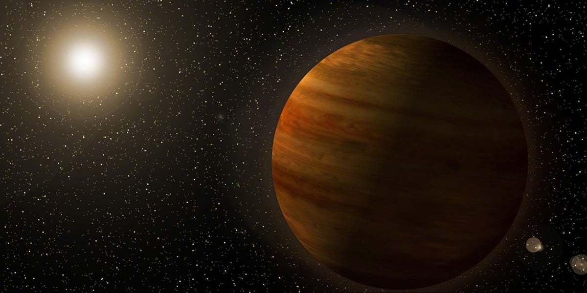 天文学家最近从一堆3年前的旧数据里，翻出了一颗行星。这颗行星离地球将近4万光年。
