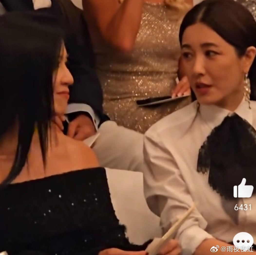 曾黎林熙蕾同框热聊这是什么梦幻联动，曾黎和林熙蕾竟然同框了！曾黎的端庄大方，林熙