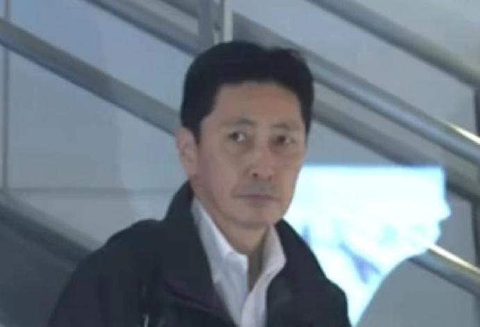 这是来道歉来了吗刚刚看到日本外务省高官要来后来发现他不是道歉来的你看看他说